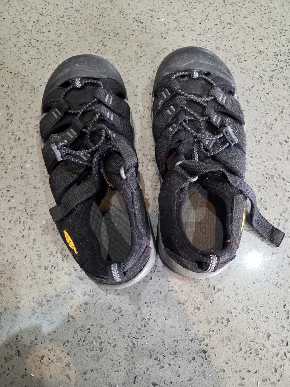 KEEN Kids' Black Outdoor Sandals - Secure Elastic Lace